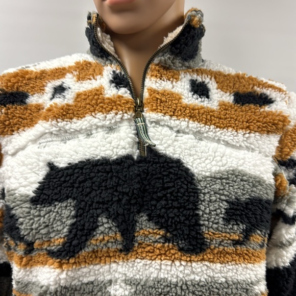 Cabin Fever Bear Print‎ 1/4 Zip Sherpa Pullover Size Medium - Picture 3 of 11